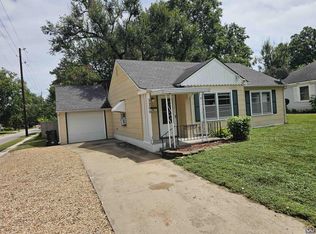 1200 SW Frazier Ave, Topeka, KS 66604