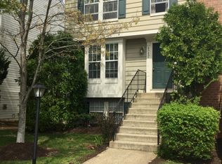 45437 Gable Sq, Sterling, VA 20164