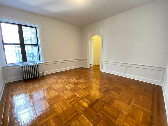 2nd image of 392 Saint Johns Pl APT 2C