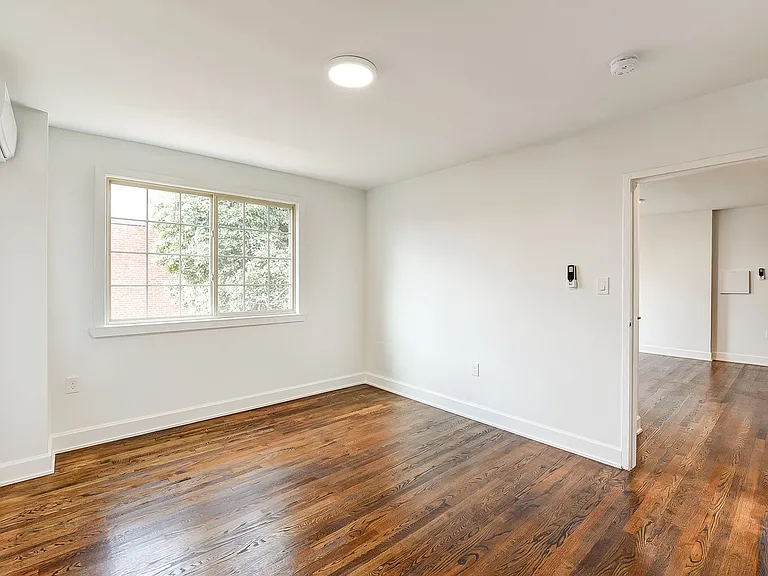 Elevated Northwest DC Living at The Pinnacle — Photo 50
