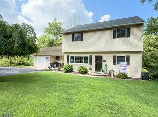 427 Mount Hermon Rd, Hope Twp., NJ 07825