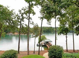 809 Elmtree Ln, Seneca, SC 29672