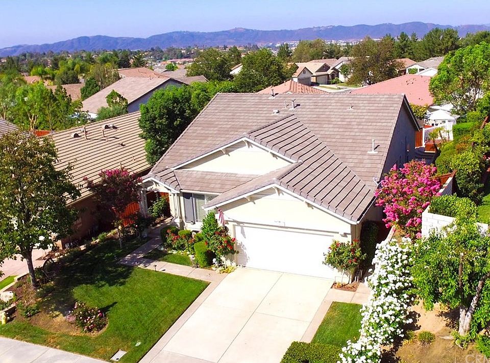 1st image of 39401 Beringer Dr