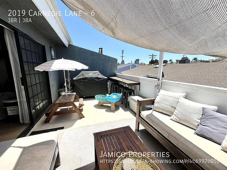 2019 Carnegie Ln #6 — Photo 12