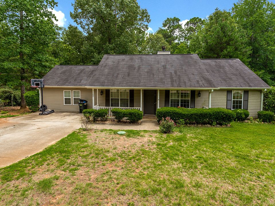 1st image of 160 Lake Forest Dr