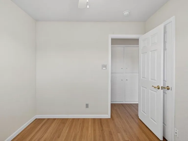3167 Baseline Rd — Photo 22