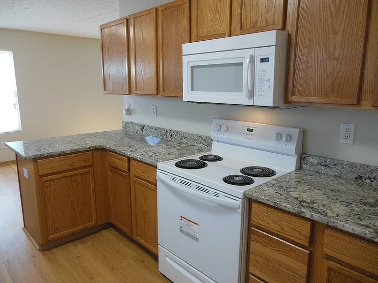 5929 Bay Harbor Dr — Photo 16