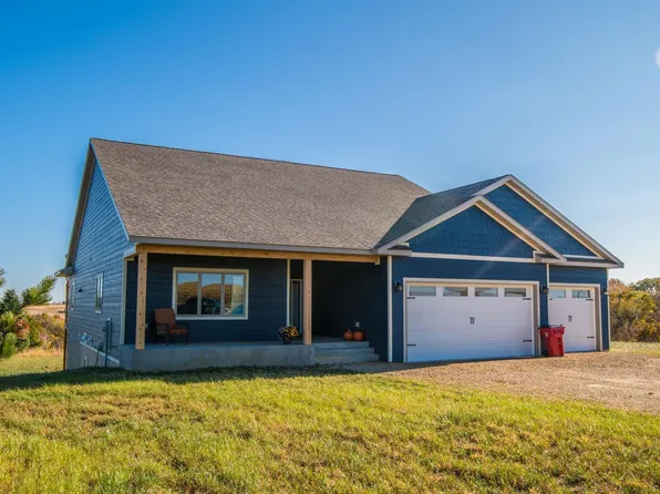 70638 275th Ave, Lake City, MN 55041