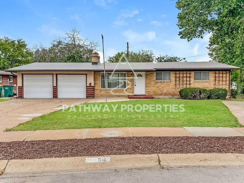 518 Vickie Ln