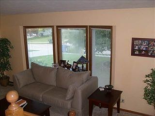 3rd image of 1006 Leprechaun Ln