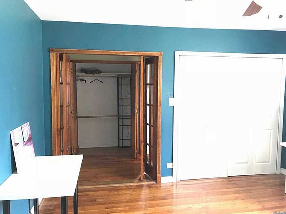 4th image of 7021 Park Dr E
