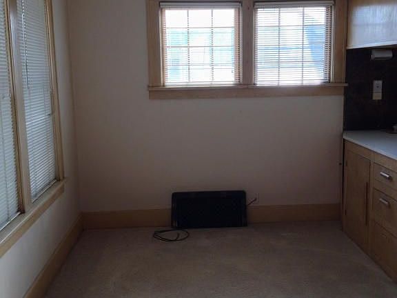 4th image of 3459 6th Ave
