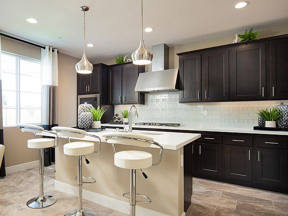 Stunning kitchen with island