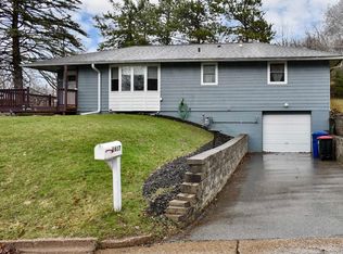 1617 Poplar Dr, Red Wing, MN 55066