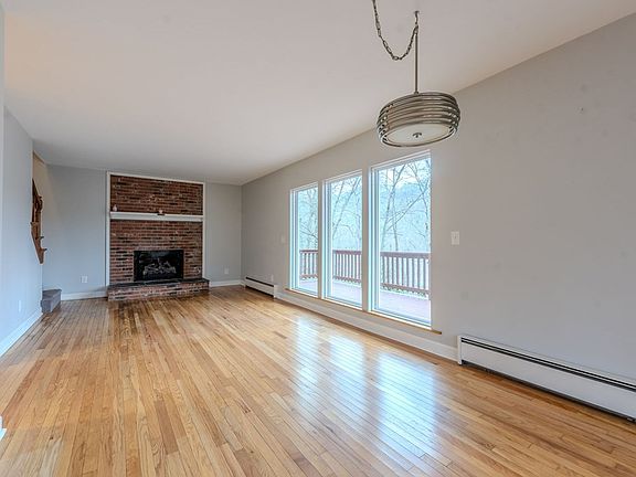 2nd image of 848 S Country Club Dr