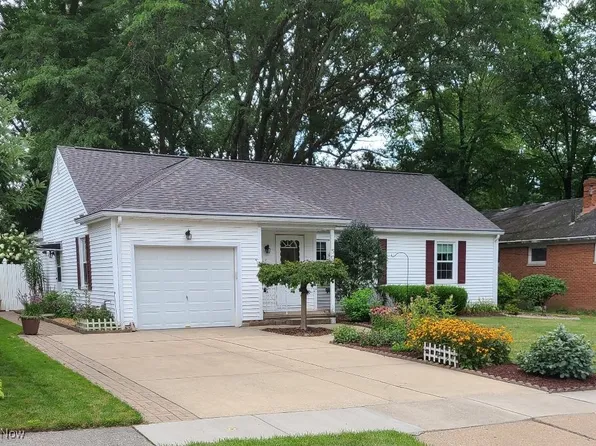 508 Bowman Dr, Kent, OH 44240