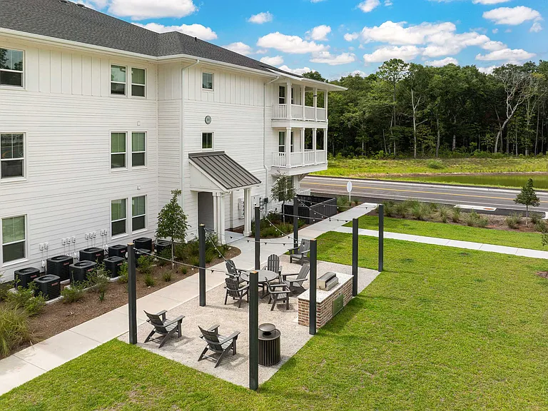 Stono Oaks — Photo 9