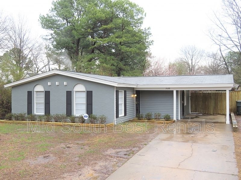 1st image of 3688 Shoreham Dr