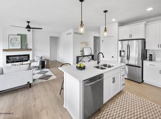 432 Napoli Ave, West Des Moines, IA 50266