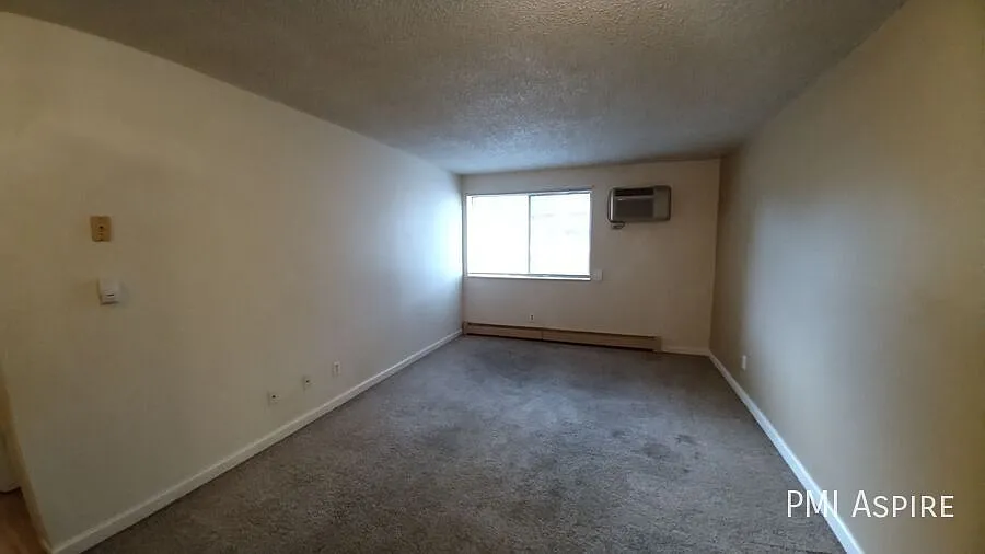 "1 Bedroom 1 Bathroom at 2264 Dexter Drive, Longmont!" — Photo 2