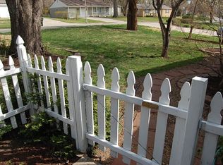 8422 Riley St, Overland Park, KS 66212