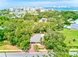 1578 Druid Rd S, Belleair, FL 33756