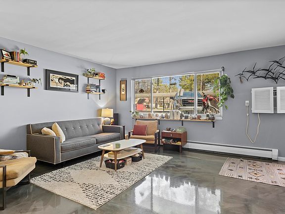 2nd image of 209 Fair St APT 2