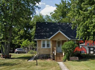 1401 Ridge Rd, Munster, IN 46321