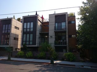 424 Malden Ave E, Seattle, WA 98112