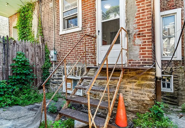 4808 N Franklin St — Photo 21