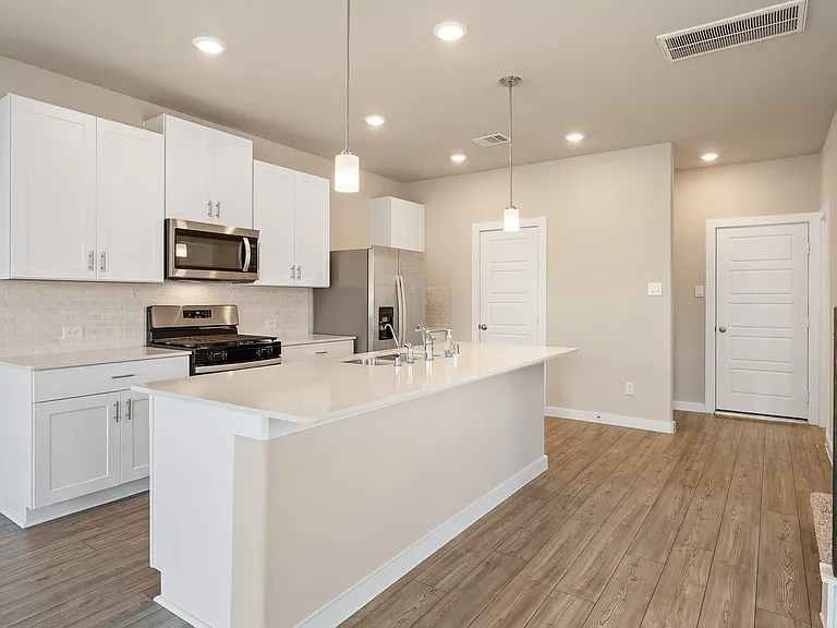 3115 Skyrock Dr — Photo 8