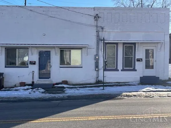 47 Vine St, Peebles, OH 45660