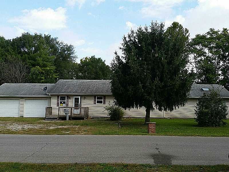 1st image of 916 Van Tower Dr