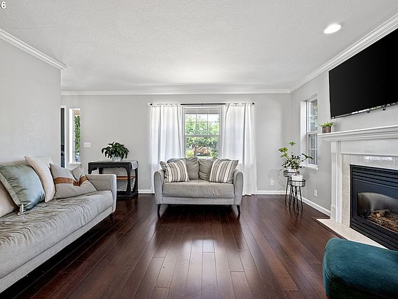 4th image of 6030 Saint Helena St