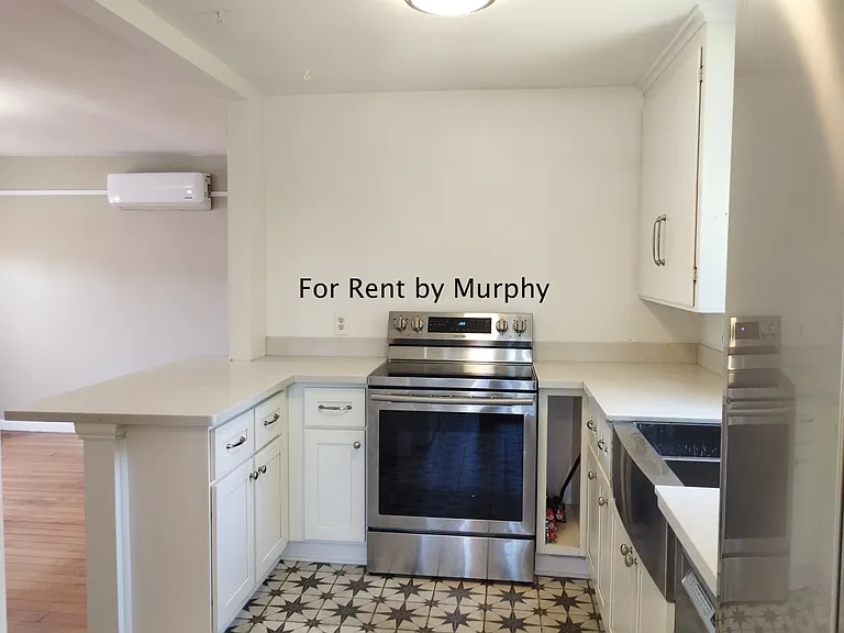 616 N Stevens St — Photo 7