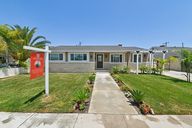 N Buttonwood St-S2807-001.jpg