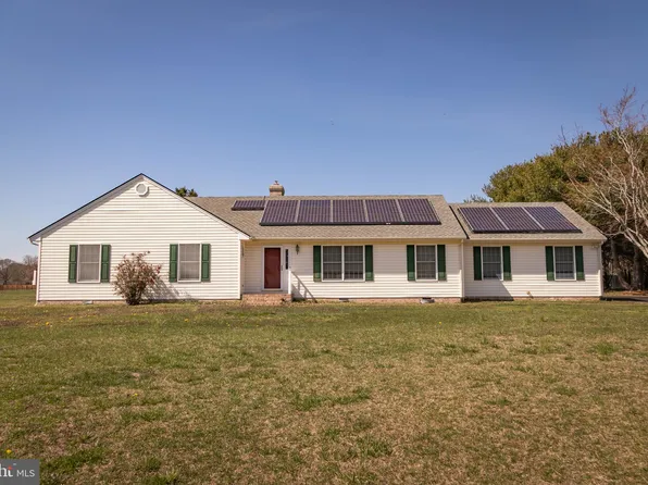 6242 Oxbridge Dr, Salisbury, MD 21801
