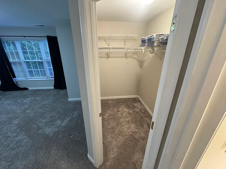 5506 Springwater Ln — Photo 17