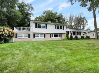 246 Lawrence Rd, Trumbull, CT 06611