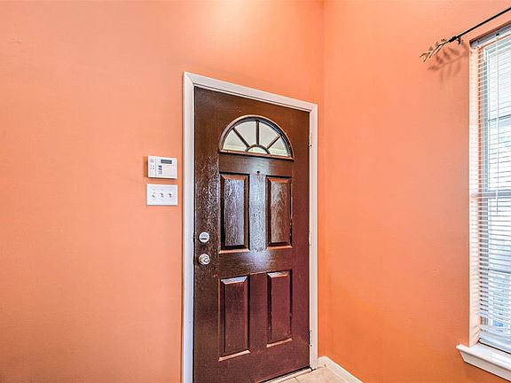 4th image of 19303 Little Pine Ln