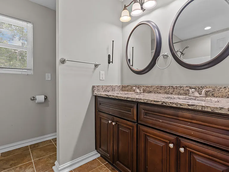 701B Summers Pl #B — Photo 13