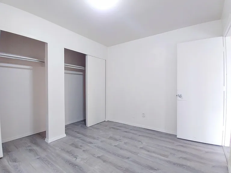 Renovated 1 Bedroom Apartment Close to UNM, CNM, and Roosevelt Park — Photo 16