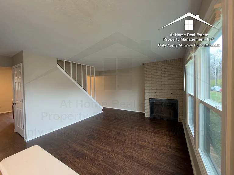 1822 Springdale Ct — Photo 5