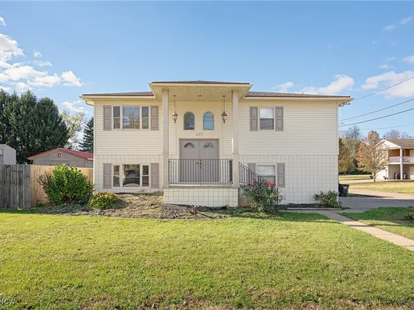 507 Stone Rd, Belpre, OH 45714