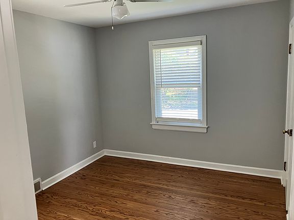 4th image of 923 Lydia St #1