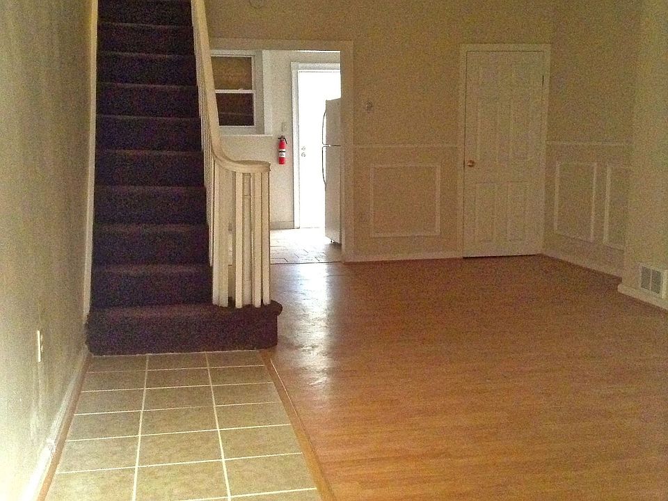 1st image of 1915 S Beechwood St