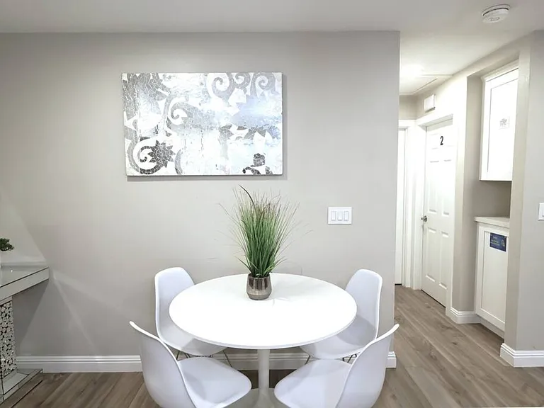 Gillespie Dr — Photo 11