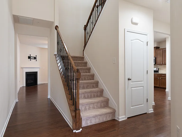 114B Clarendon St — Photo 16