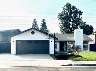 2346 Escalon Ave, Clovis, CA 93611