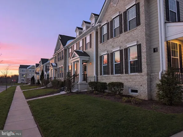 7 Magpie Ln, Princeton, NJ 08540